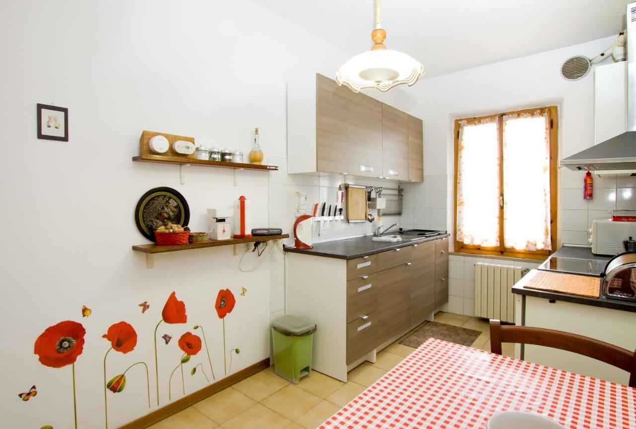 Cheap Apartment In The Old Village Colle Val D'Elsa Exterior foto